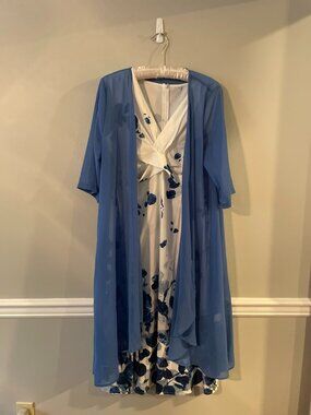 Sleeveless Floral Dress with Sheer Cardigan Dark Blue/White Floral Women's Large